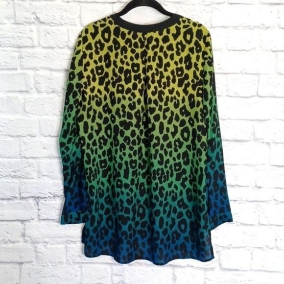 Susan Graver Artisan Green Leopard Print Sequin Tunic Size 4 - Picture 7 of 8